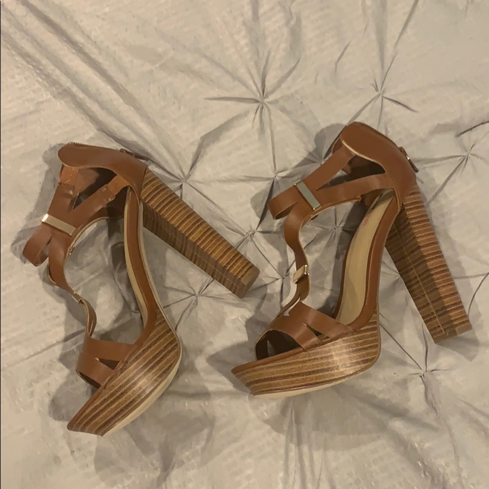 Women’s Just Fab Devin Platform heel